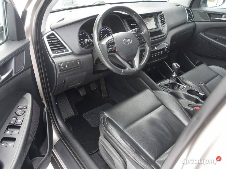 Hyundai Tucson 16i Navi Ledy Alu Skóra bluetooth