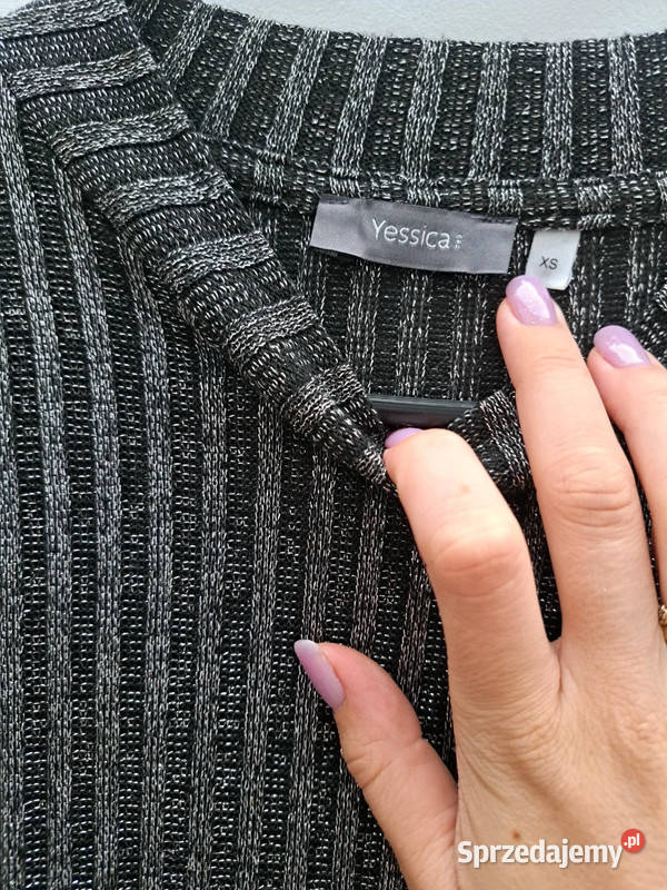 Dzianinowa sukienka Yessica XS prążkowana Trąbki Wielkie