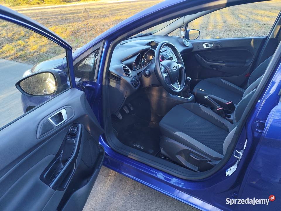 Ford Fiesta MK7 światła do jazdy dziennej Wołów