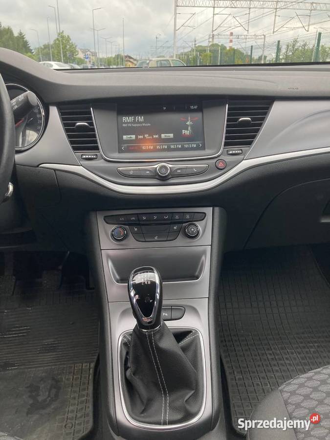 Opel Astra 14 Turbo 84500 Serwis ASO Nawigacja I wspomaganie kierownicy Astra małopolskie Skawina