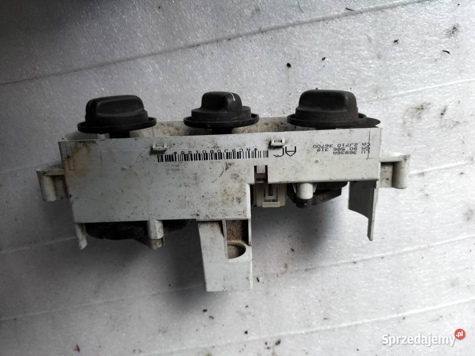 Panel nawiewu Opel Vectra B CA 2J710 36700 Kamień-Kolonia