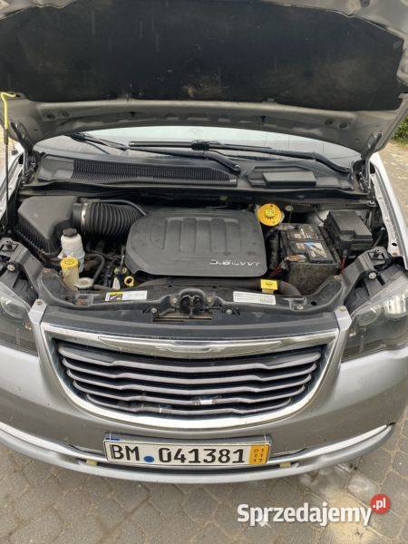 Chrysler Town Contry S 36 benzyna Radzymin