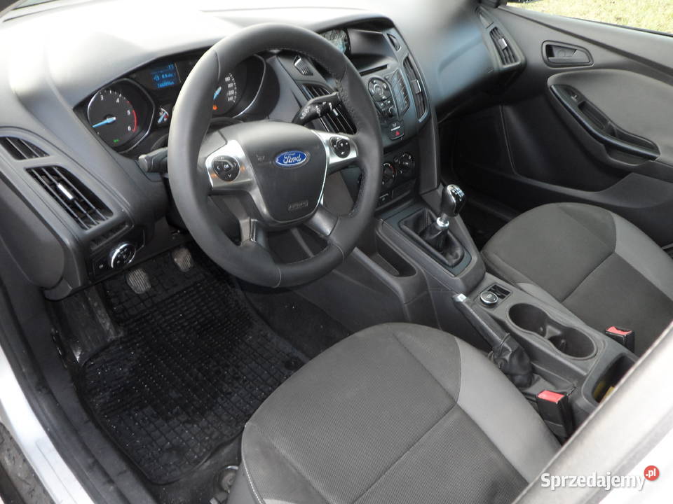 Ford Focus Mk3 1 rej 2014r krajowy lakier metallic Błonie