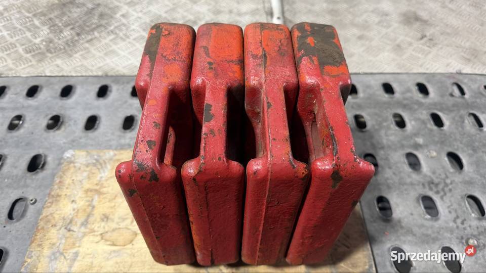 Obciążniki na przedni zaczep Władimirec T25 Radom