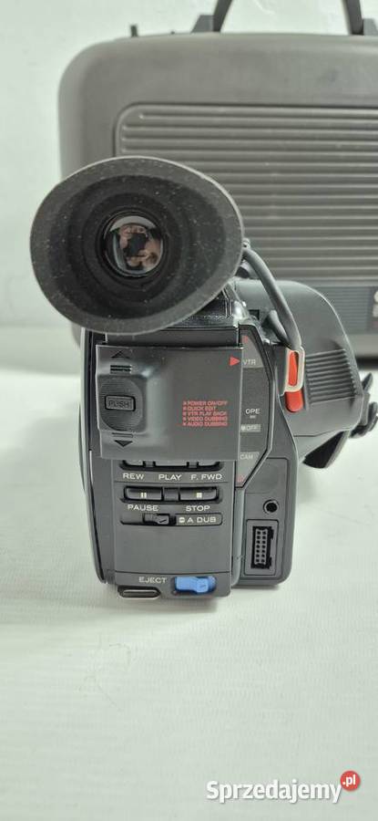 Kultowa Kamera VHSC Hitachi VMC52E Retro Zestaw Biłgoraj
