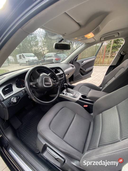 Audi A4 B8 welurowa tapicerka Jędrzejów sprzedam