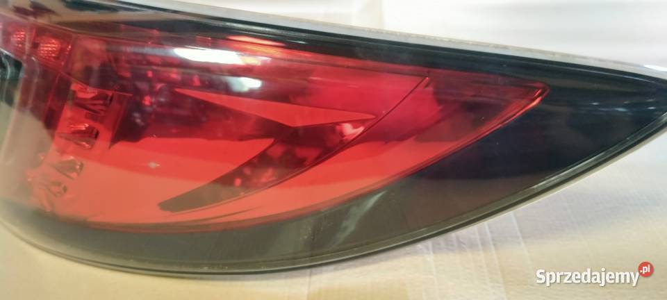 MAZDA 6 GH KOMBI 0812 LAMPA TYLNA PRAWA LED Bielsko-Biała sprzedam