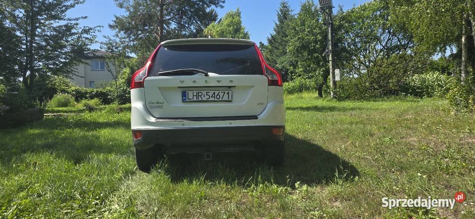 Volvo cx60 4x4 32 benzyna 250 2013 200 przebiegu skórzana tapicerka