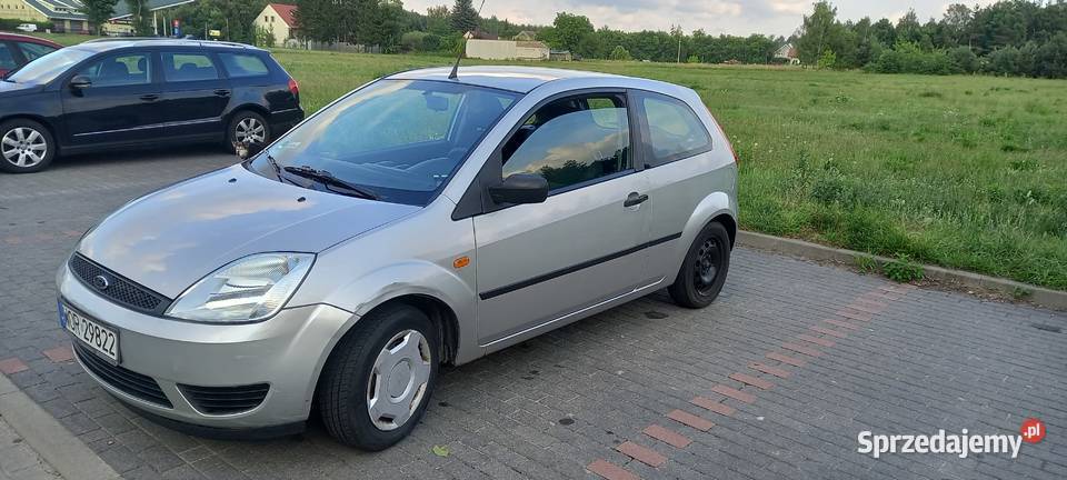 Ford Fiesta 1300 44 kW 60 Kat benzyna produkcji Ostrów Mazowiecka