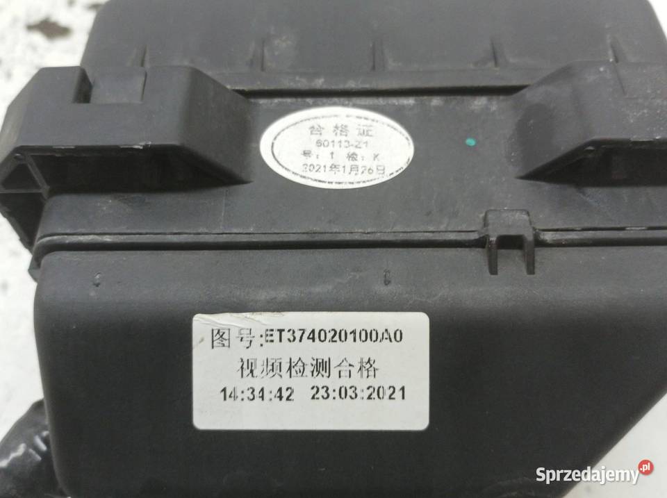 SKRZYNKA BEZPIECZNIKÓW 15 B 106 Piaggio Porter Układ elektryczny, zapłon sprzedam