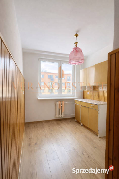 CENTRUM CIECHANOWA 3 POKOJE 47 M2 II PIĘTRO Ciechanów sprzedam