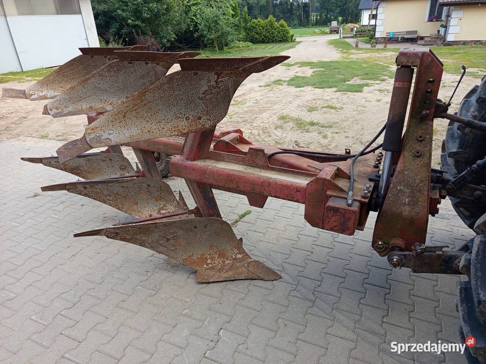 Pług obrotowy 3 skibowy Naud Maszyny rolnicze Janów