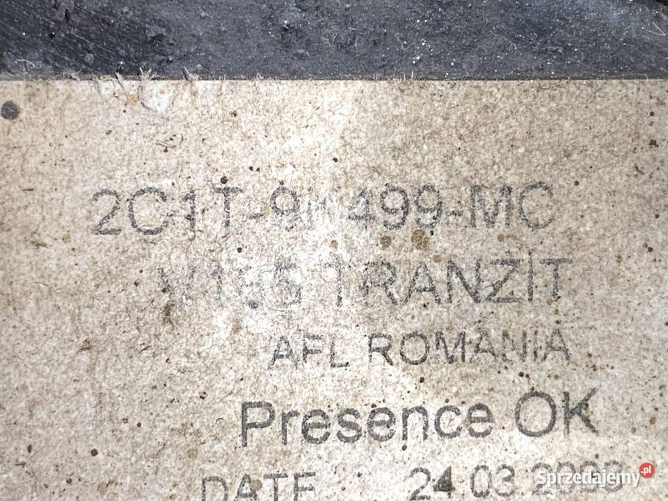 SKRZYNKA BEZPIECZNIKÓW FORD TRANSIT IV osobowe