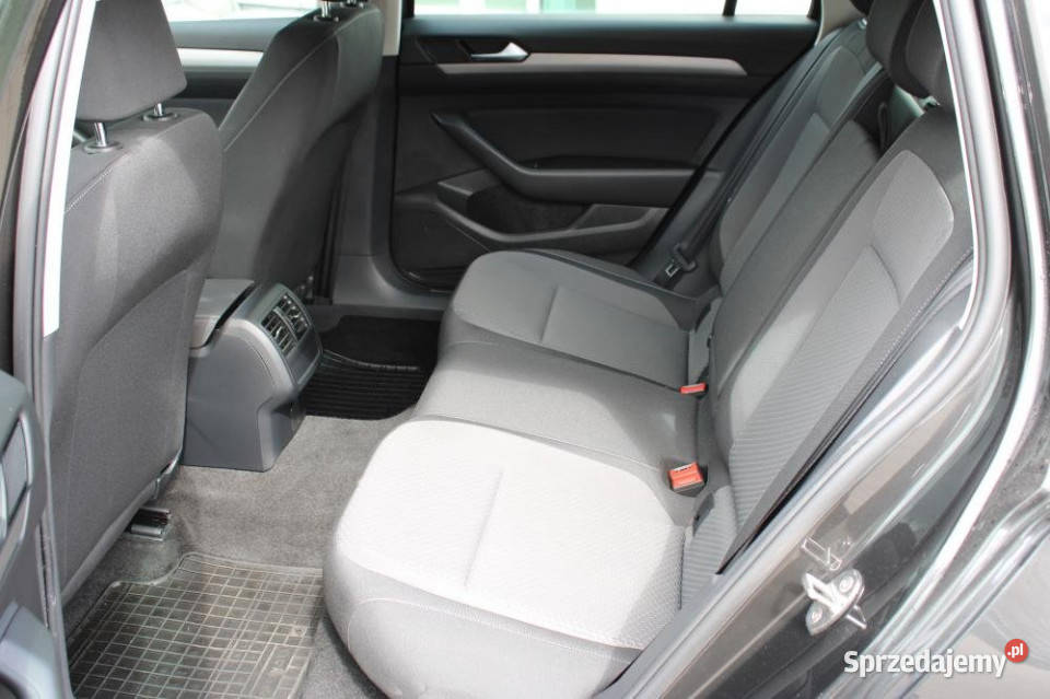 Volkswagen Passat 2021r Czujniki Przód Tył Chorzów