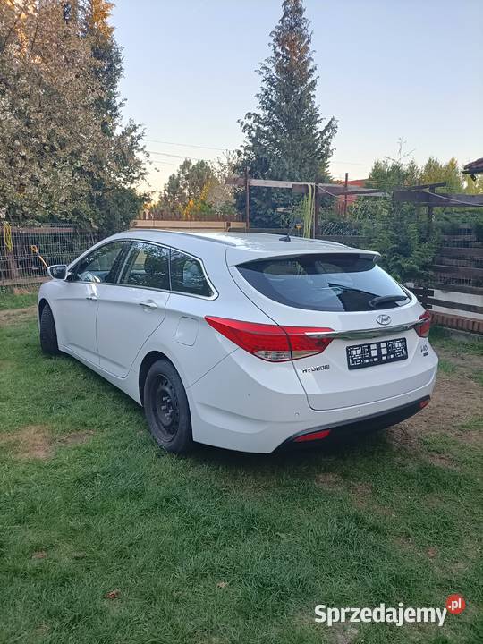 HYUNDAI i40 2014 system Start-Stop