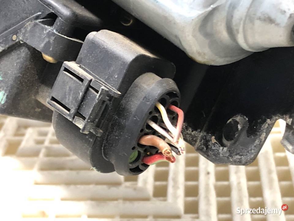 PODNOŚNIK SZYBY LEWY PRZÓD AUDI A6 C4 osobowe podkarpackie sprzedam