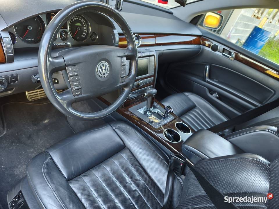 VW Phaeton 30 TDI236000 z książka Aleksandrów Łódzki