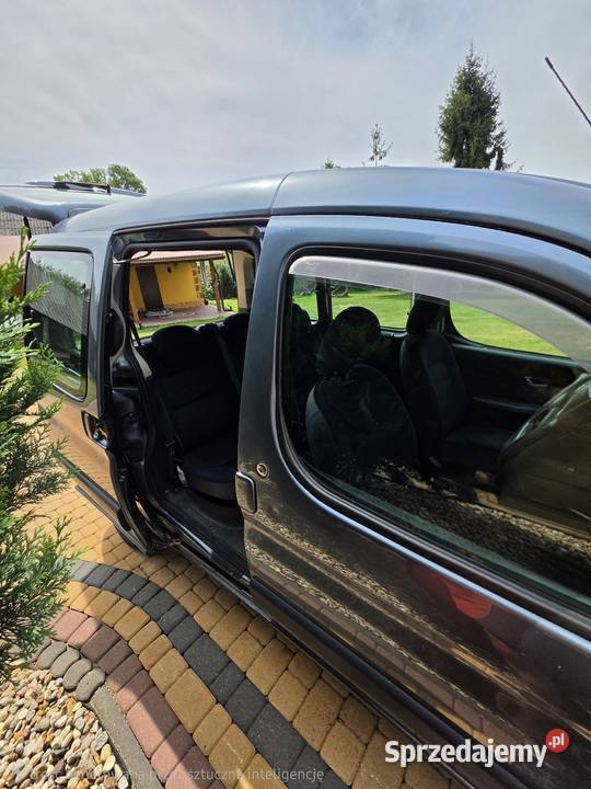 Citroen Berlingo 16 HDI 2008r Rok produkcji 2008 Berlingo