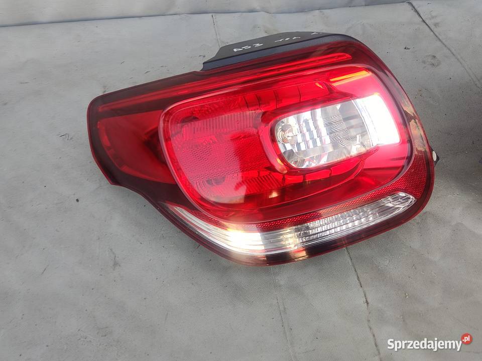 CITROEN DS3 0815r LAMPA TYLNA TYŁ LEWA PRAWA