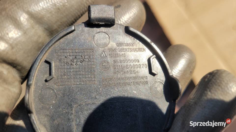 ZAŚLEPKA HAKA ZDERZAKA PRZÓD BMW F20 F21 MPAKIET osobowe śląskie