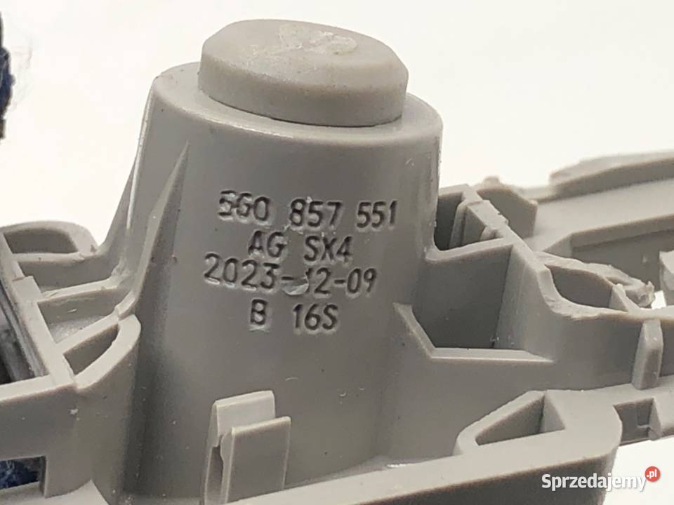 OSŁONA PRZECIWSŁONECZNA LEWY SKODA KAMIQ BLENDA Części samochodowe