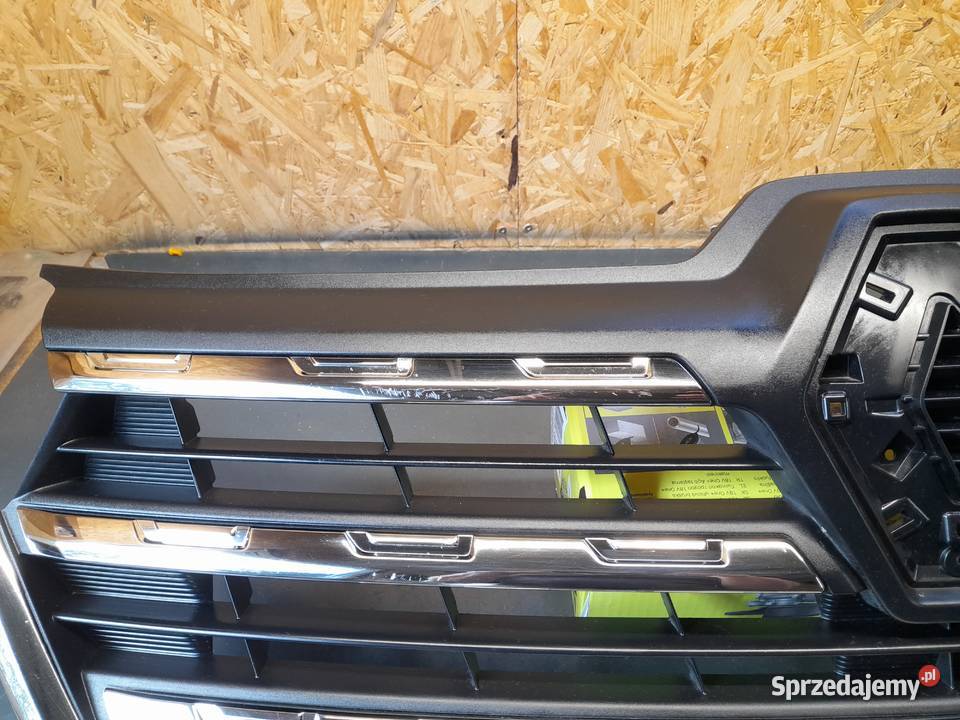 RENAULT TRAFIC III IV LIFT 2021 GRILL ATRAPA Goleniów
