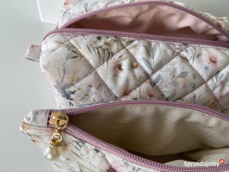 Zestaw 2 kosmetyczek w pastelowe kwiaty ręcznie Gdynia