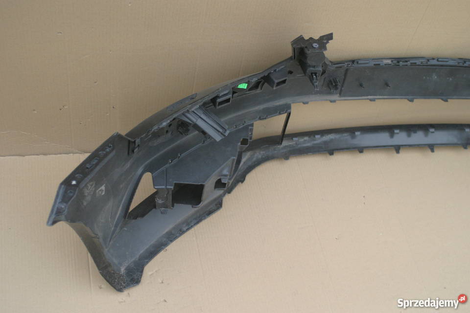 SKODA SUPERB III ZDERZAK PRZÓD PRZEDNI 3V0807221 Bieleń