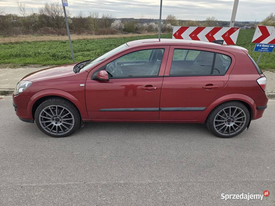 Opel Astra H 18 140 Ostrowiec Świętokrzyski