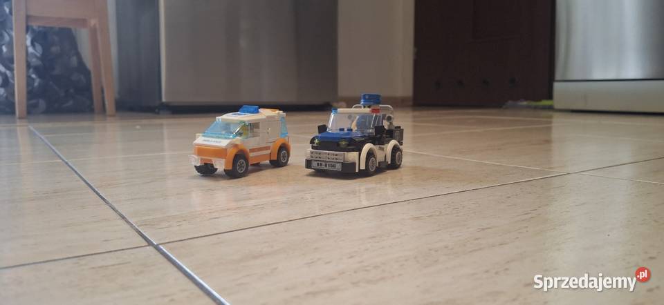 Klocki karetka i auto policyjne Brześć Kujawski