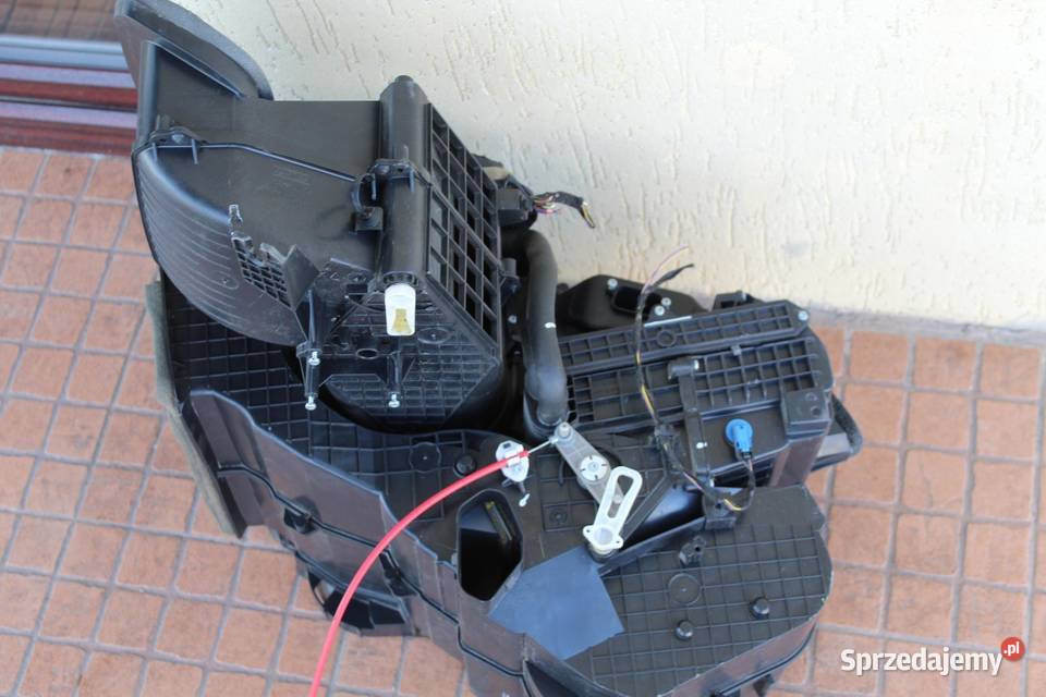NAGRZEWNICA FORD FIESTA MK7 AP3119B555AG osobowe Nagrzewnice wielkopolskie