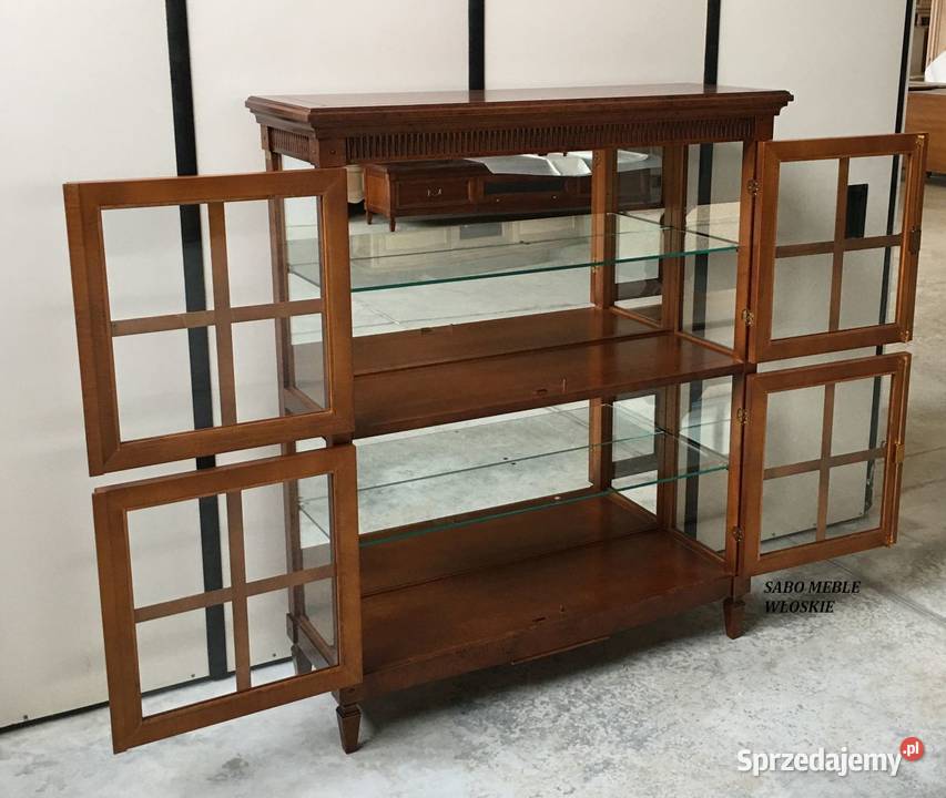 Klasyczna witryna drewniana Luiza 37 orzechowa Przemyśl
