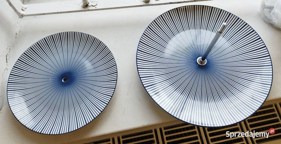 Porcelanowy dwupoziomowy talerz piętrowy stojak Inowrocław