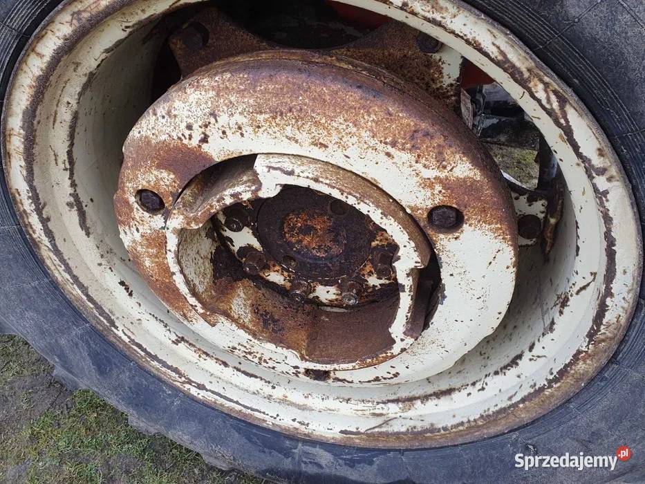 Ursus C 360 Obciążniki Tył nowy typ Ursus Części zamienne Dziedzice