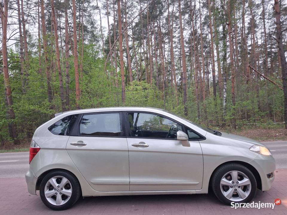 Honda HRV 6 OSOB 20 V TEC HR-V