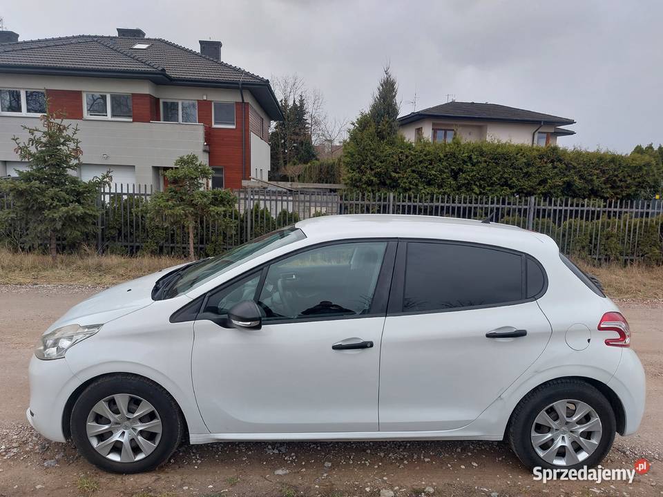 Peugeot 208 2014 14 hdi klimatyzacja Warszawa sprzedam