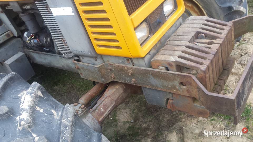 Obciążniki do ciągnika Renault 8514 nieuszkodzony Błaszki