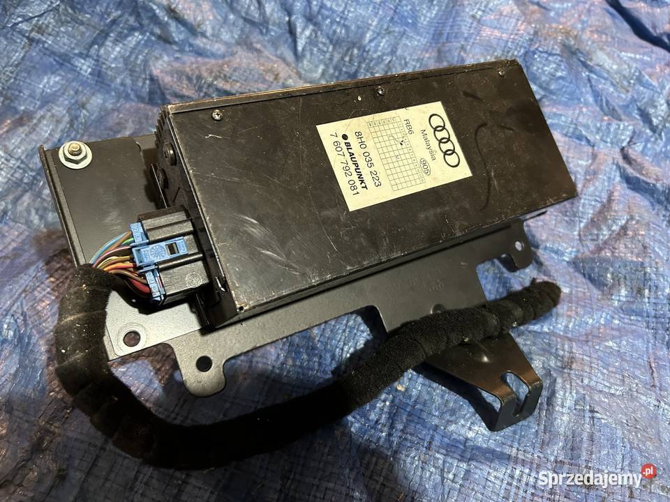 Audi A4 S4 B7 8E 8H Wzmacniacz Audio 8H0035223