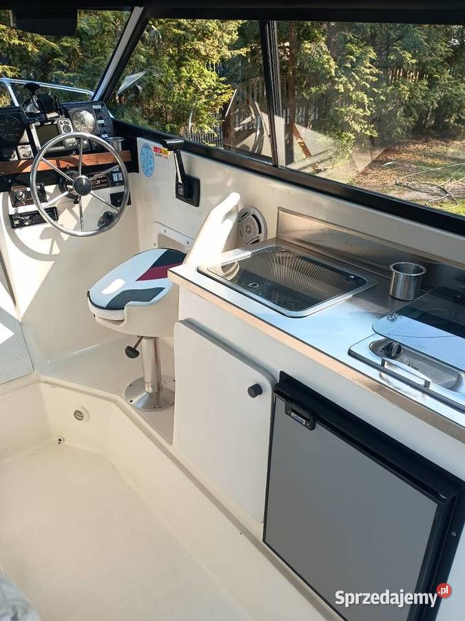 Jacht motorowy Bayliner 2159 Mercruiser 57 Tomaszów Mazowiecki sprzedam