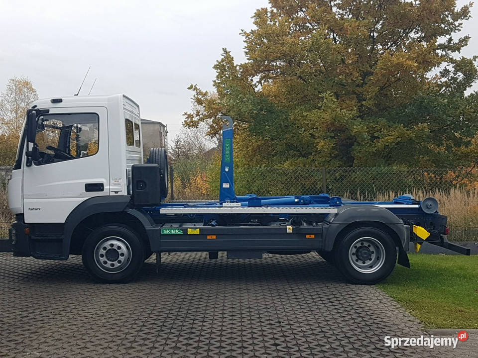 Mercedes ATEGO 1221 HAKOWIEC 4x2 KLIMA MANUAL DO Poręba