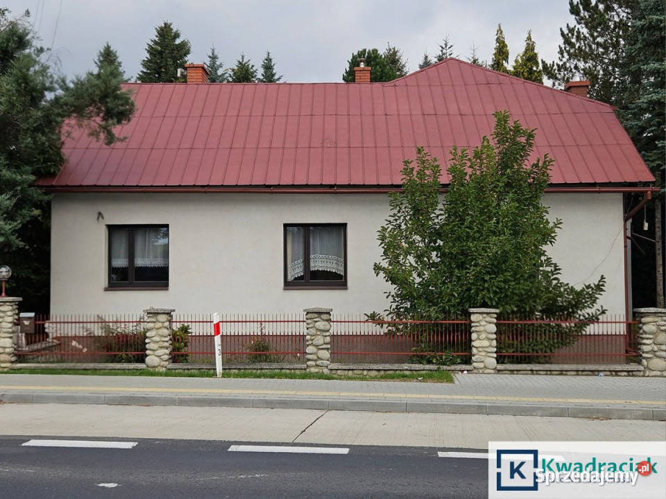 Dom wolnostojący Pisarowce 200m2 sprzedam