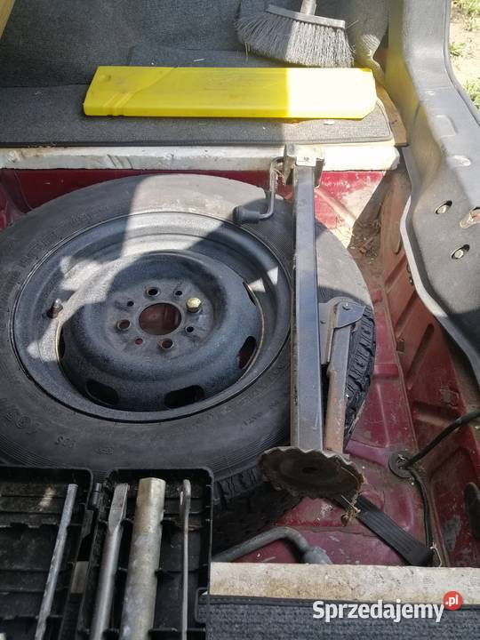 Polonez zapas kolo d124 klucze podnosnik caro osobowe Suskowola