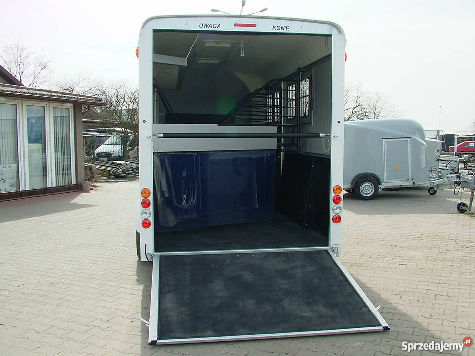 Przyczepa do przewozu koni czterokonna Warszawa