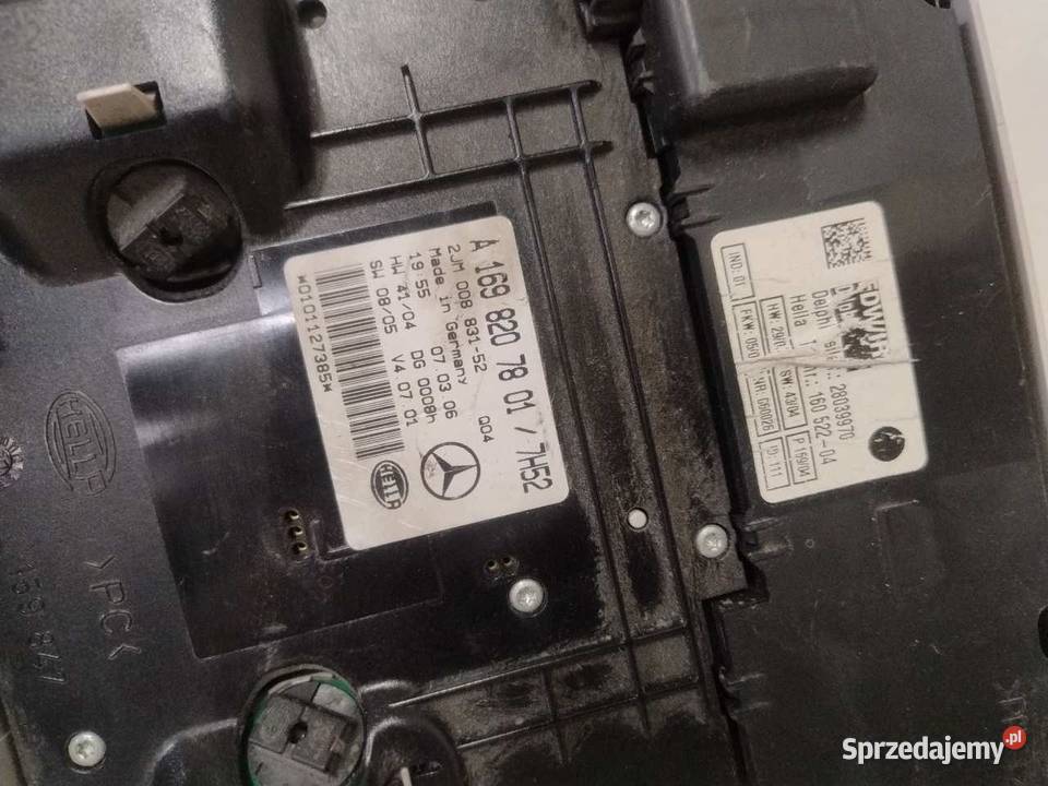 LAMPKA OŚWIETLENIA KABINY MERCEDES A KLASA W169
