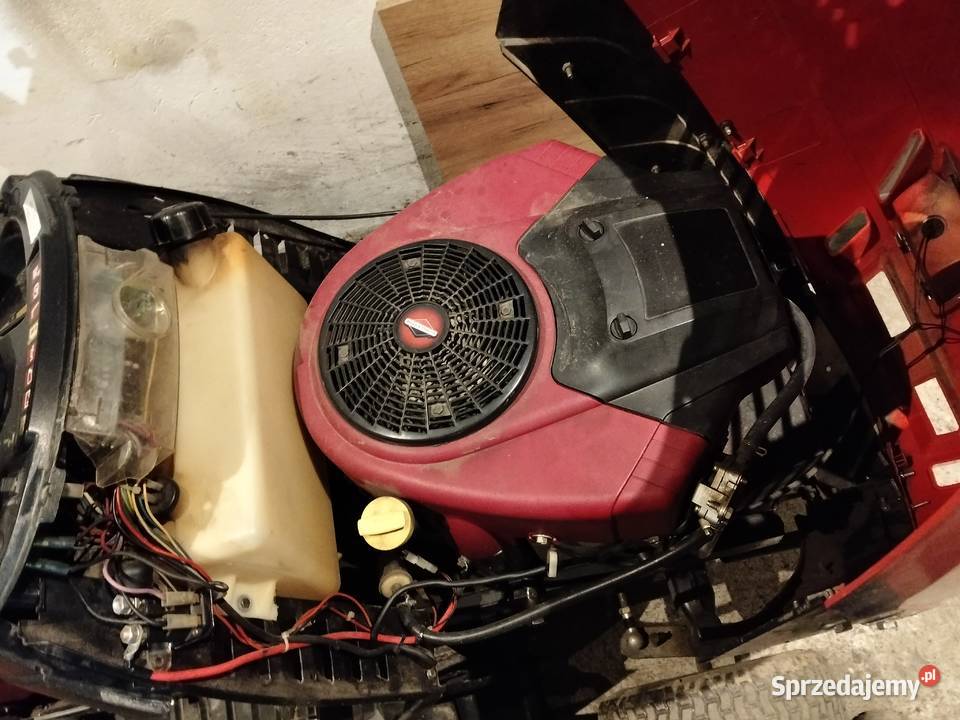 Sprzedam kosiarkę traktorek małopolskie Bochnia