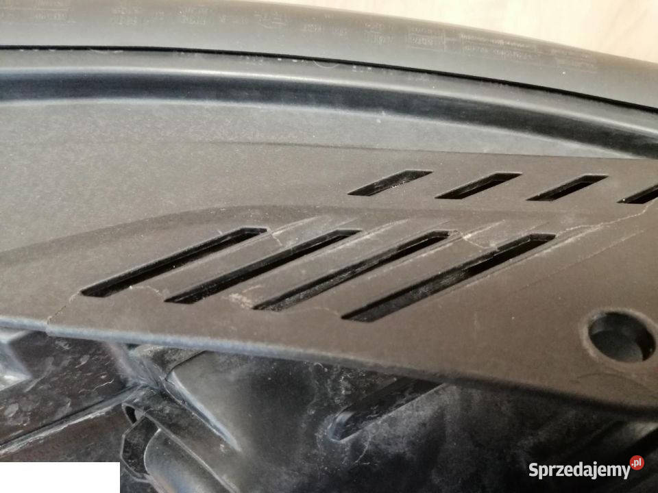 Hyundai i30 III reflektor lewy przód Kozubszczyzna