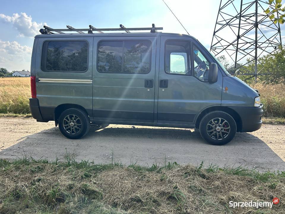 Fiat Ducato 9 osobowy wielozadaniowy Rok produkcji 2004 Łask