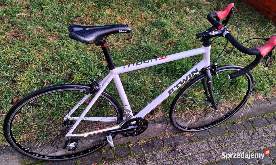 Duży rower szosowy kolarzówka Triban 3 Koła 28 Szosowe Zawiercie