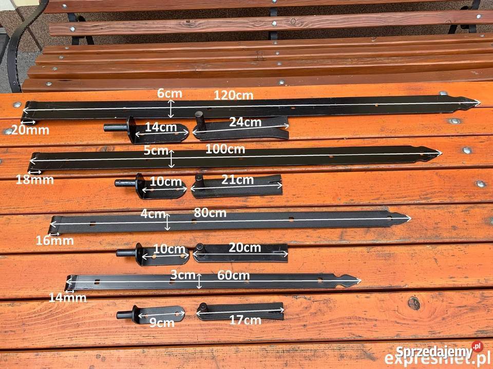 ZAWIAS PASOWY ZACZEP OZDOBNY KUTY 1000 mm HAK