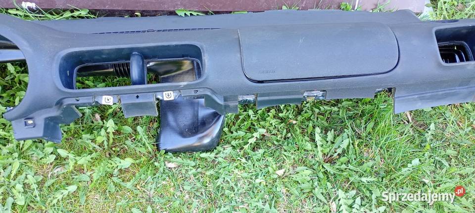 Audi A3 8L 96 Deska rozdzielcza konsola Deski rozdzielcze, konsole sprzedam